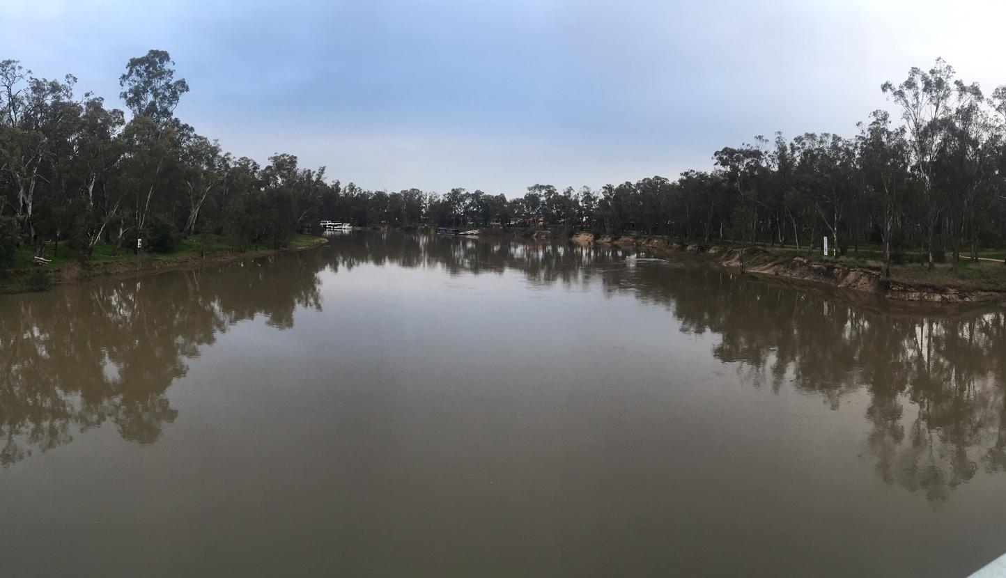 Shot Across The Bow 102 1 93 3 Edge FM Wangaratta